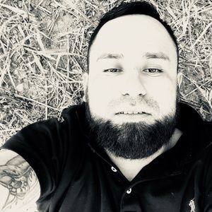 Meet your Posher, Luis